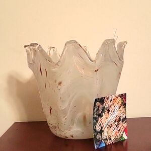 Italian Murano Style Glass Handkerchief Vase